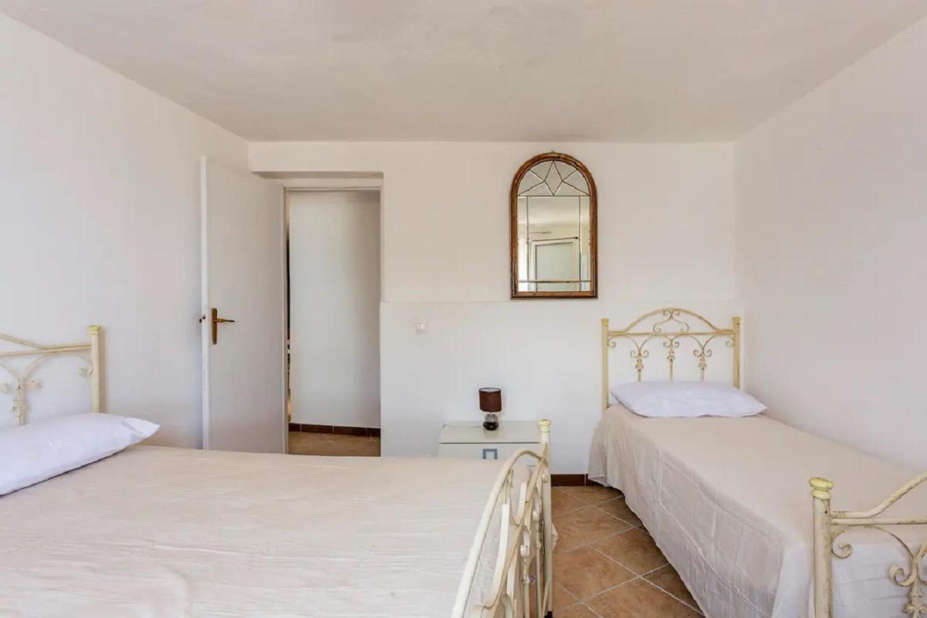 Amuni Al Mare Villa Bagheria Bagian luar foto